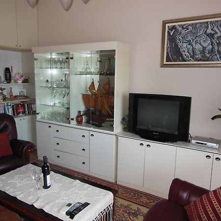 Apartment Petrovic Улцинь Экстерьер фото