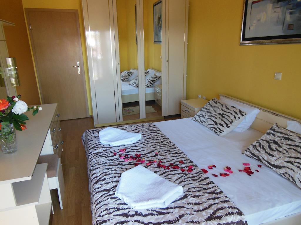 Apartment Petrovic Улцинь Номер фото